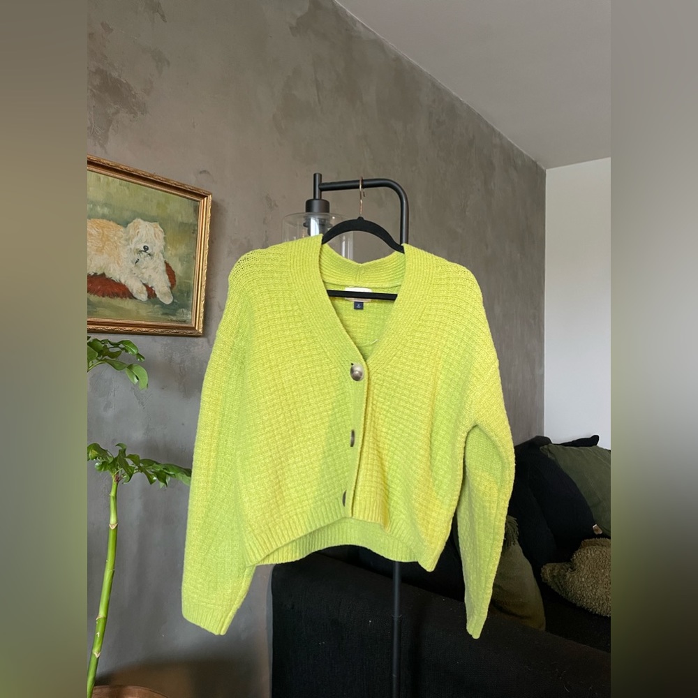 Women’s Cardigan Sweater